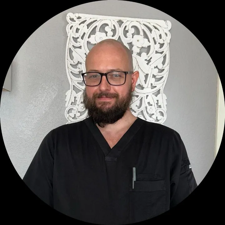 Steven, Massage Therapist
